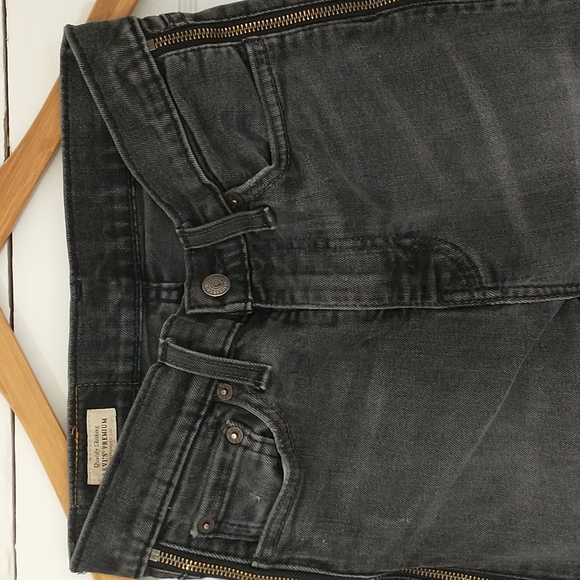 Levi's Premium zippered legs distressed black jeans 👖 - Picture 4 of 13